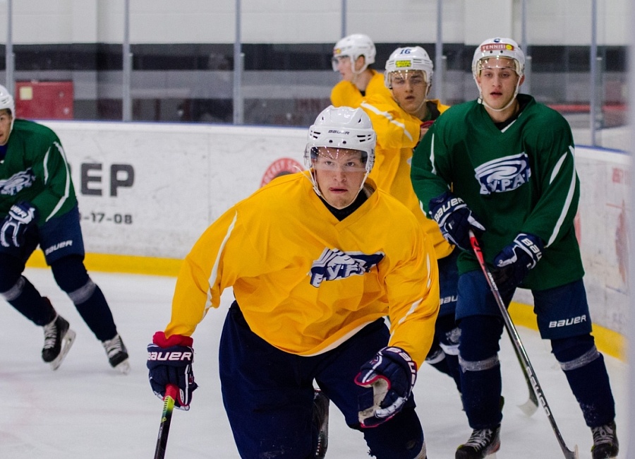 omg8dwaeazk.jpg